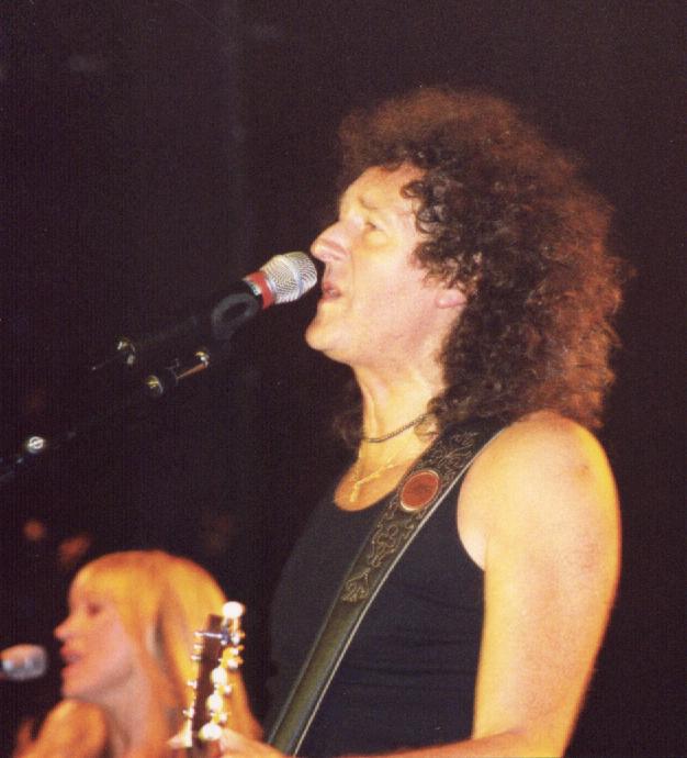 Brian May Stockholm 28/9 -98 (1)