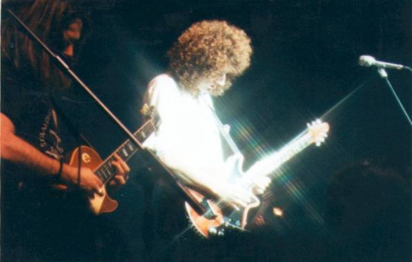 Brian May! So cute...