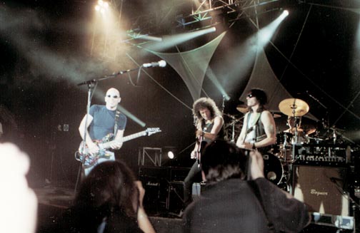 with Steve Vai & Joe Satriani (G3 concerts)- London 06 Jun 97