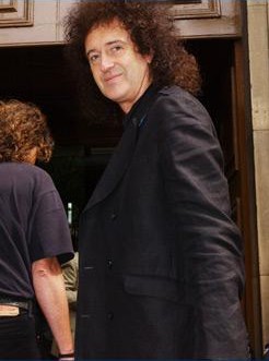 Brian at Lonnie Donegan Memorial Service 08.05.2003