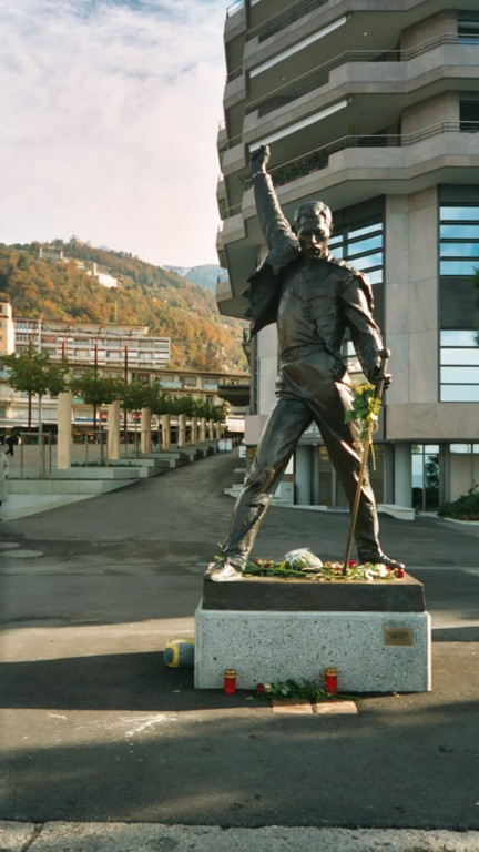 Freddie Mercury Statue Montreux 2