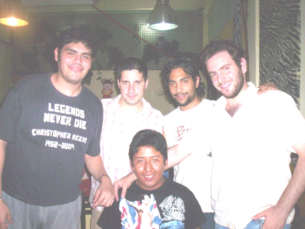 el negro, el tarta, marce, henry y charly 