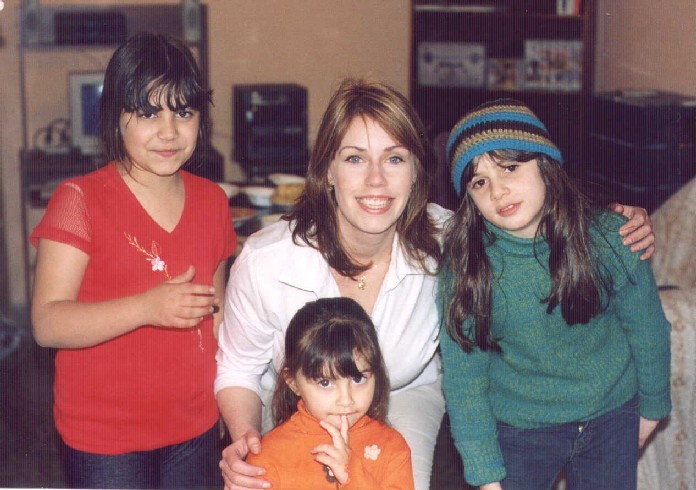 MY WIFE & LITTLE QUEEN FANS !!!!!!