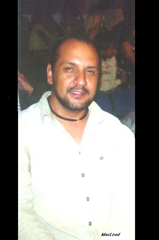 Is me,Elias "Mc"...!