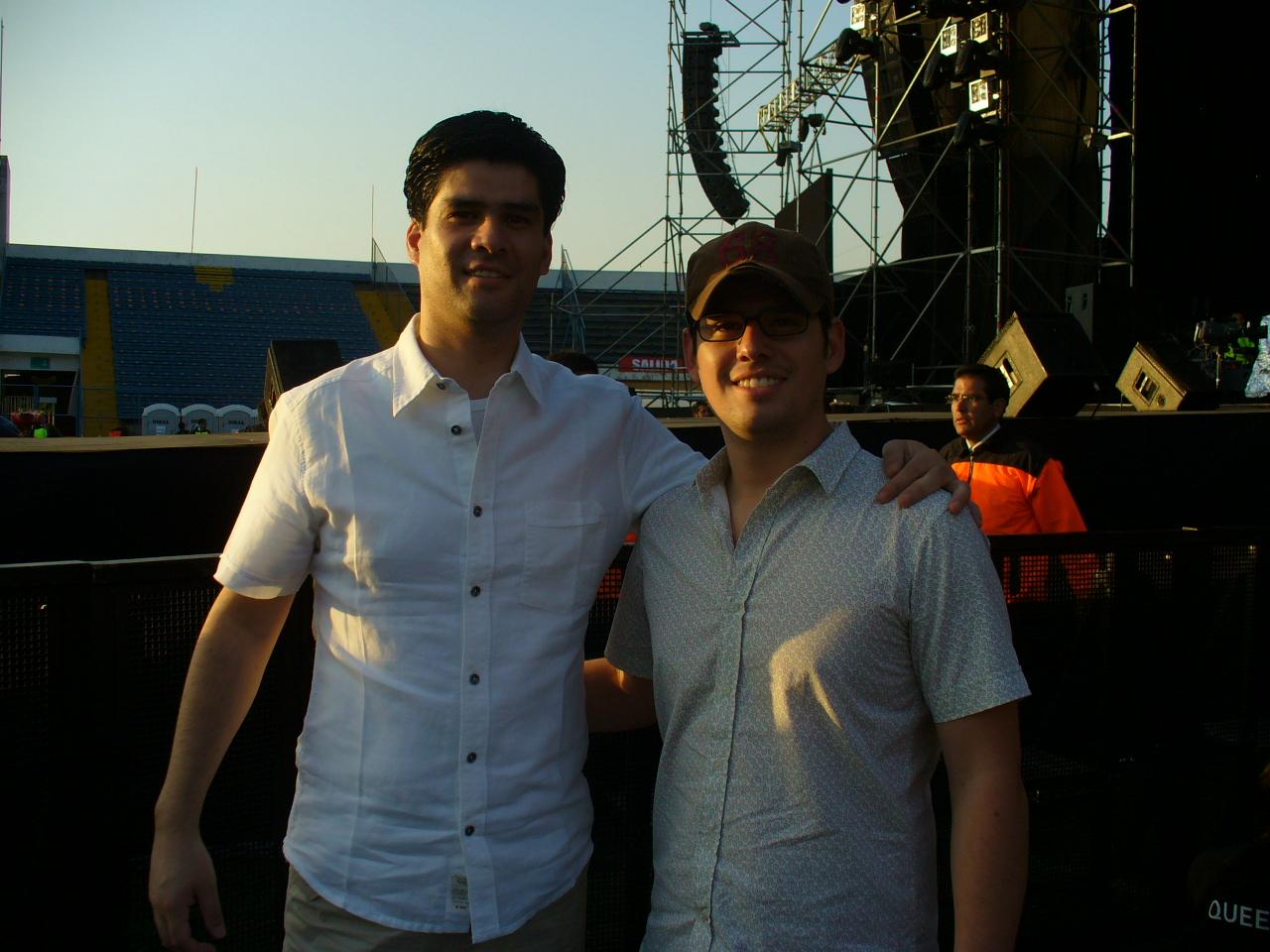 I and my brother, Queen + PR in Chile 19-11-2008