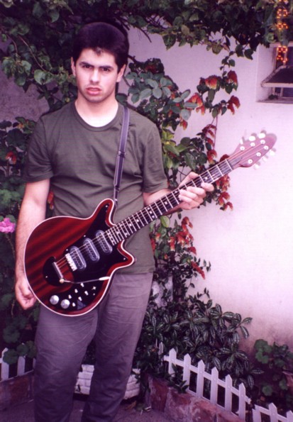 My home -made Red Special and Me