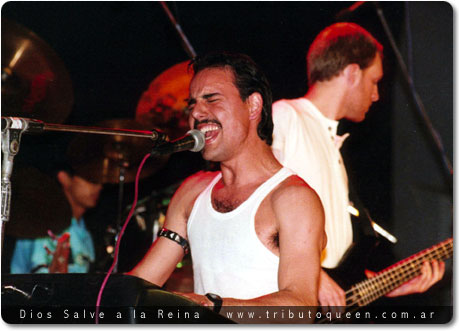 "Dios Salve A La Reina"(cover band from Argentina)