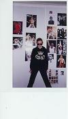 it's me in my bedroom with the same sun glasses as roger!