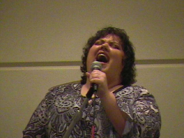 I know im fat, but i love freddie, i even have half the mic stand..