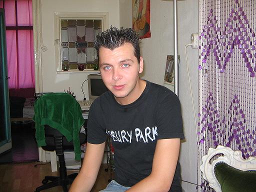 frusciante20280@hotmail.com