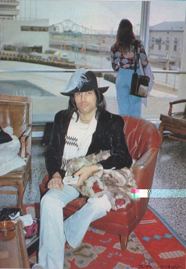 i want that hat!