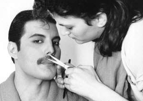 Freddie getting his mustachiooo removed (1984)