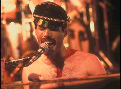don't eat the microphone Freddie please...