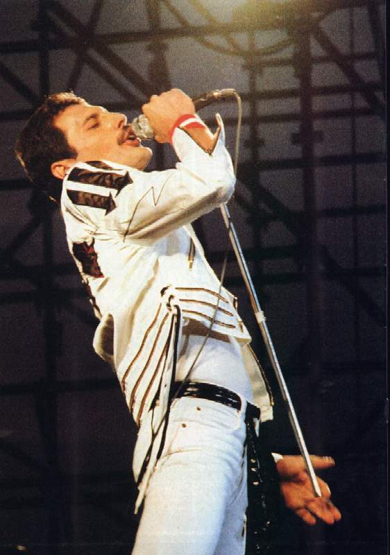 Freddie on tour in 1982