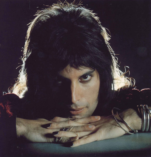 woow his eyes look in his eyes!