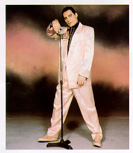 Freddie with microphone - Great Pretender