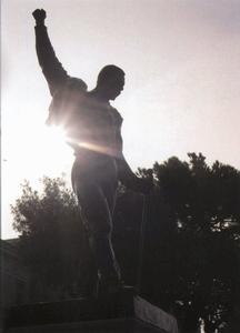 Statue