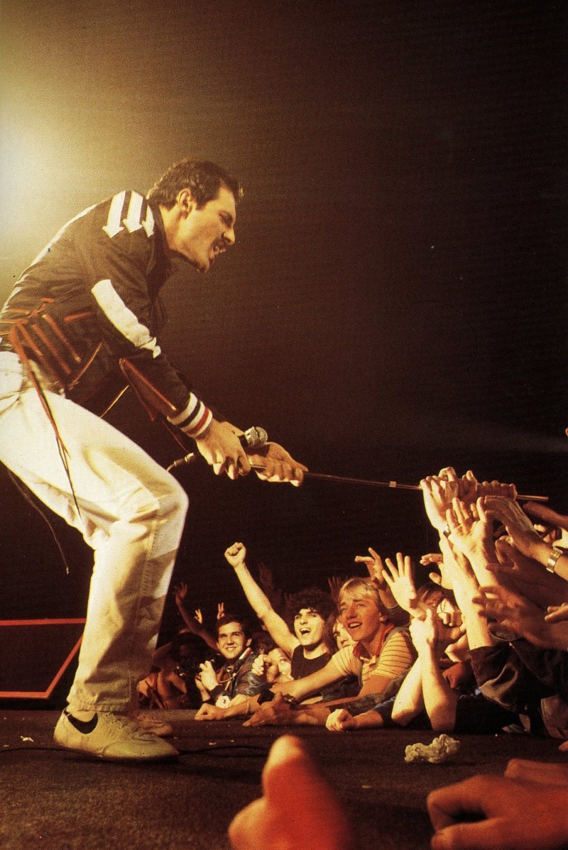 nobody messes with freddie mercury!