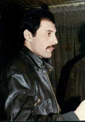 Freddie at Amsterdam hotel, april 1982