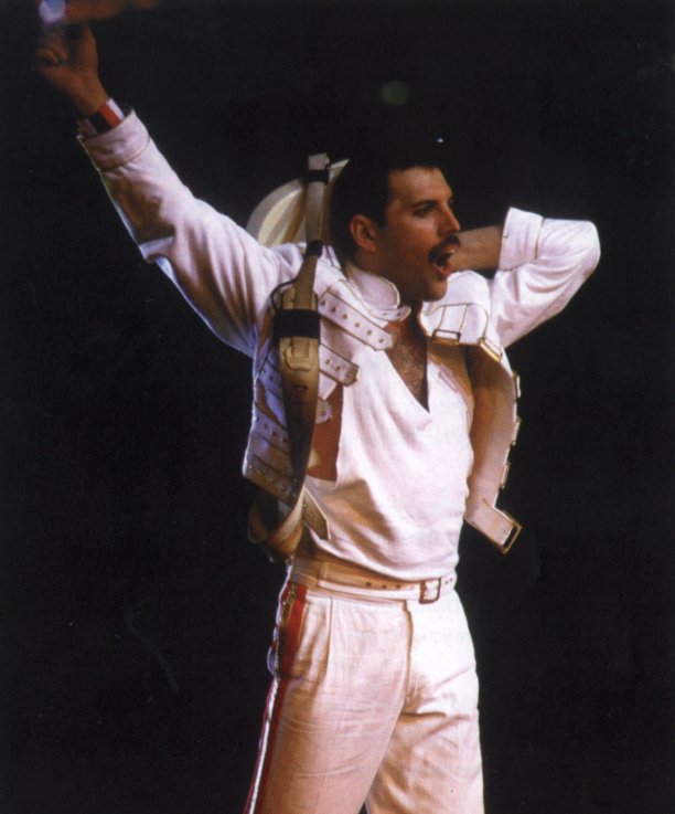 Don't throw your guitar Freddie!!!