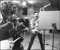freddie in studio