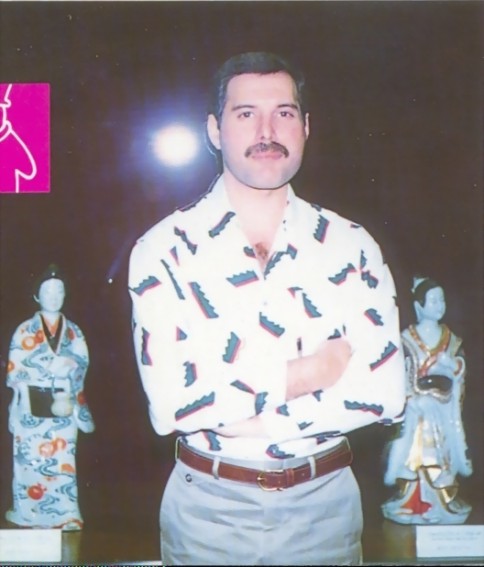 Freddie relaxing on holiday in Japan