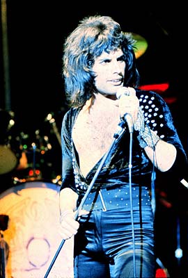 3- Madison Square Garden 1975 ?