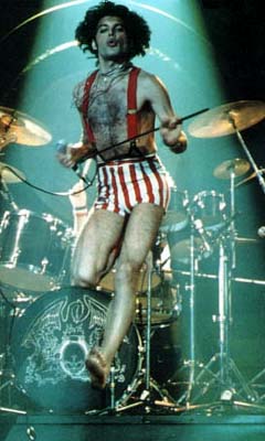Freddie in his red and white shorts one more time..
