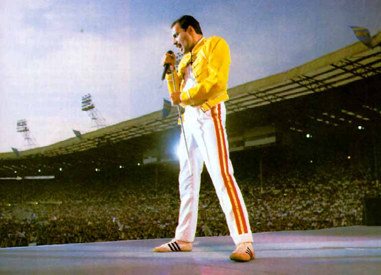 Freddie Performing