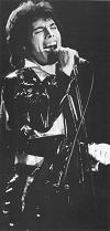 Lovely picture of Freddie singing