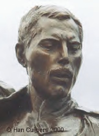 Freddie Statue Close Up