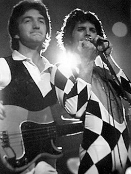 Freddie and John, how sweet they are!