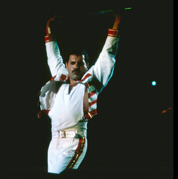 Freddie - "Owwwww!"