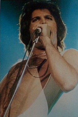 Freddie!!!