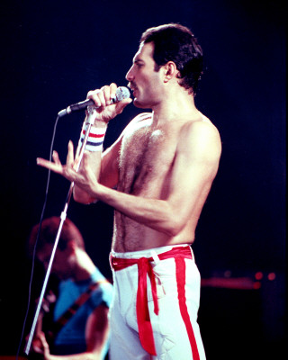 Performing in 82