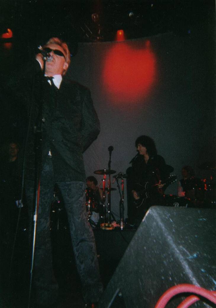 Queen at Freddie Mercury Tribute - 24 Nov 2001 (1)