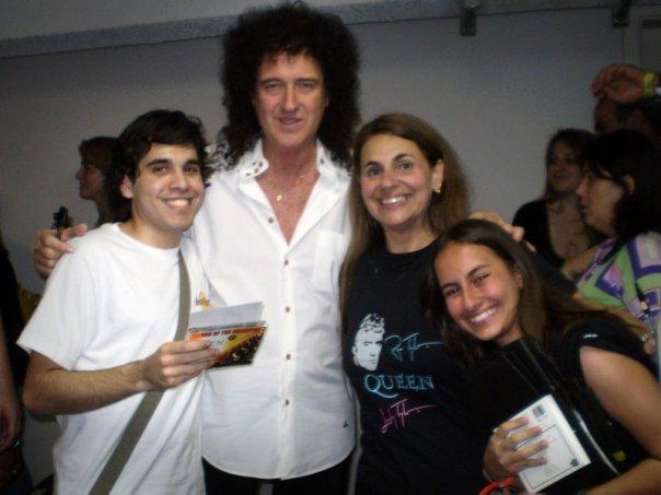 Queenbrazil team and DR. May