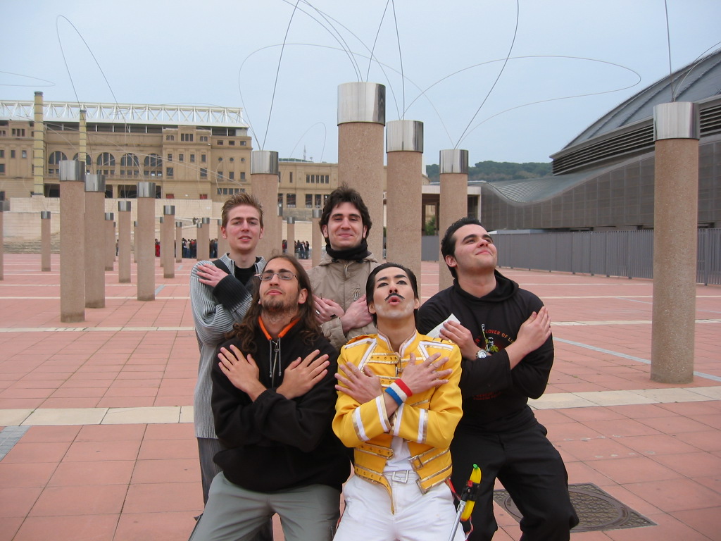 Palau Sant Jordi, Freddie japones y fans de Queen 