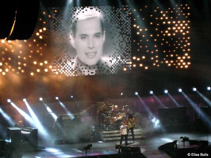 Queen + paul rogers with freddie mercury