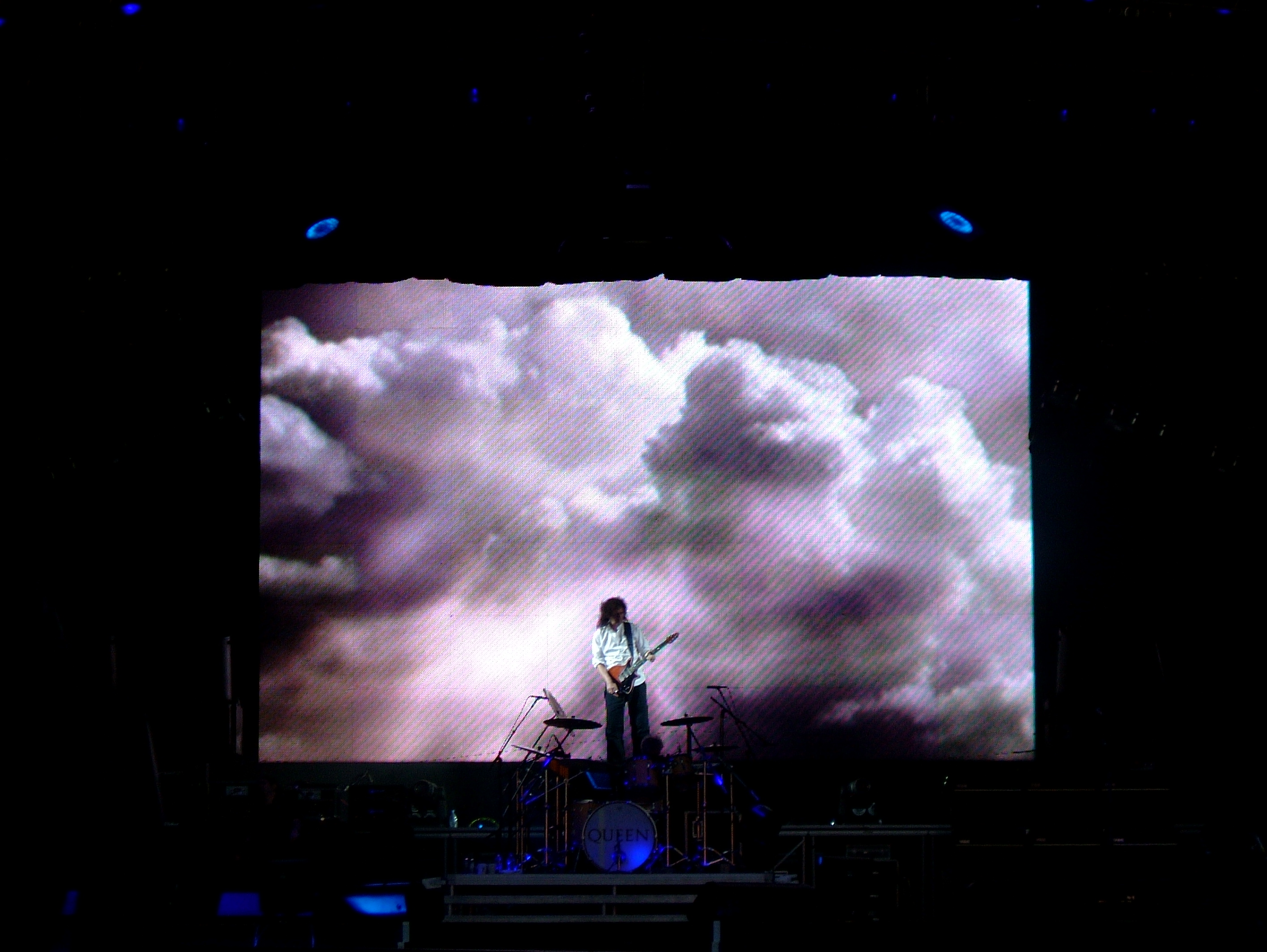 Hyde Park 15/07/05 - Brians Cloudy Horizon