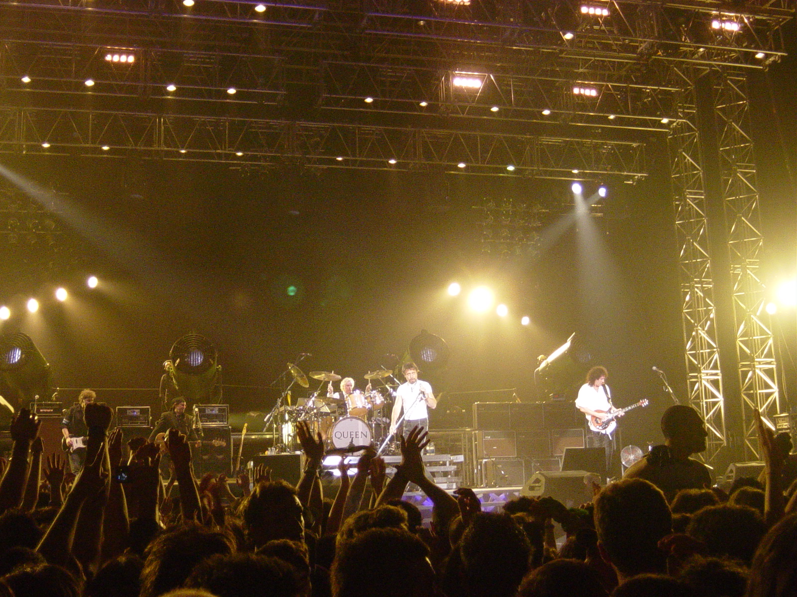 queen + paul live rome