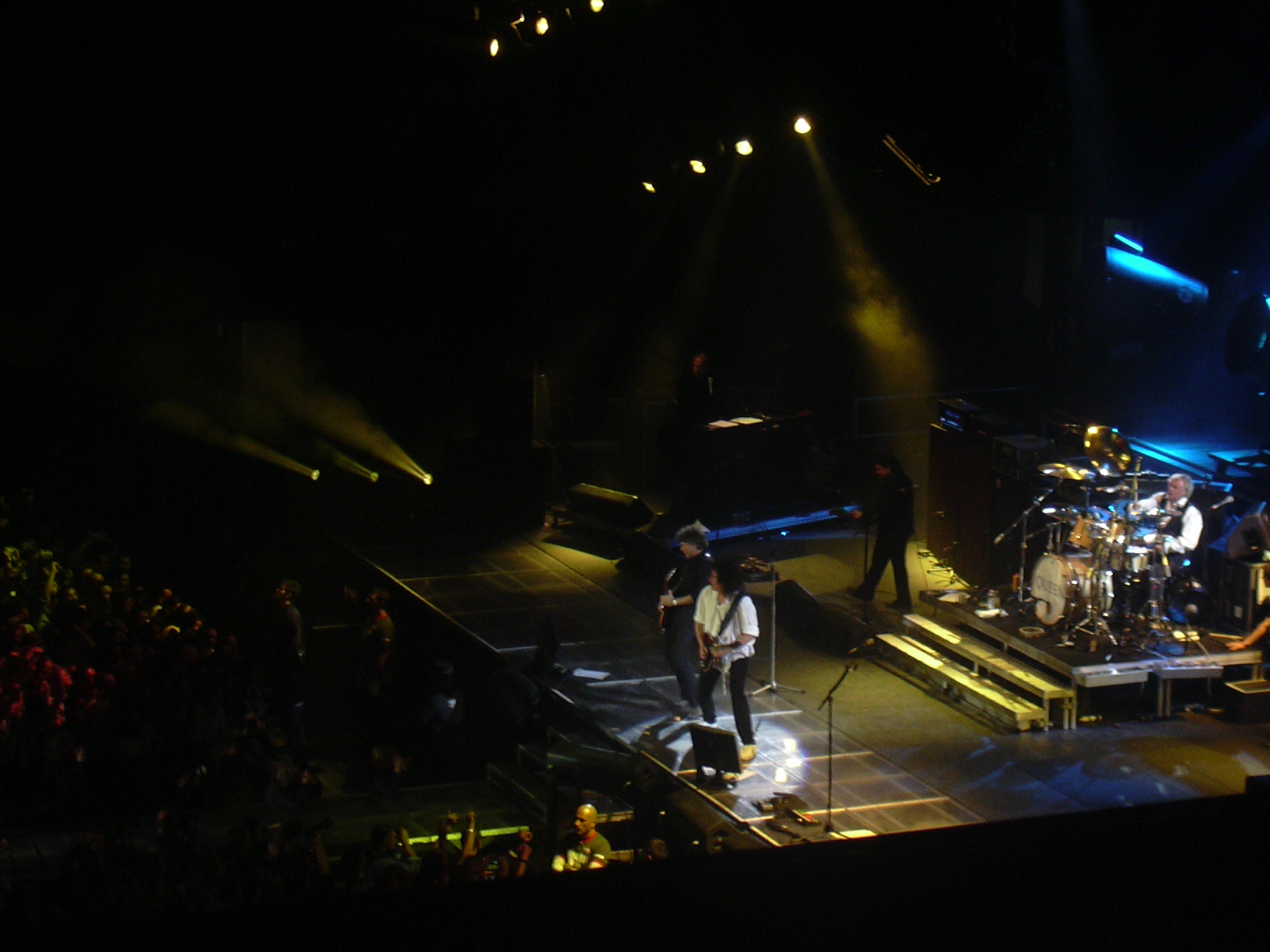 Live in Milano, 05-04-1005