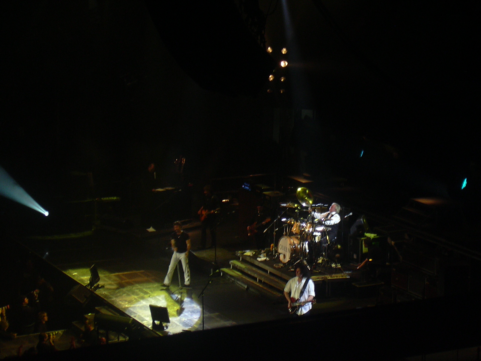 Live in Milano, 05-04-1005
