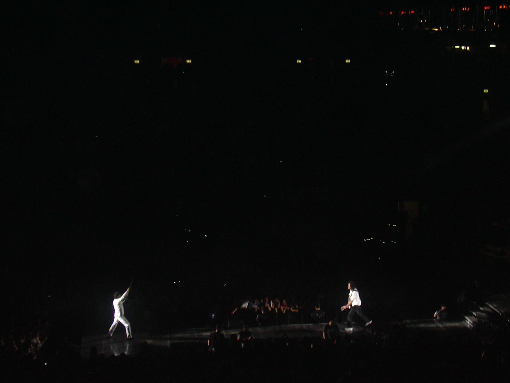 Live in Milano, 05-04-1005