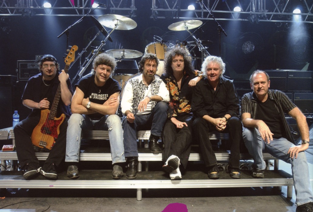 Queen and the band...