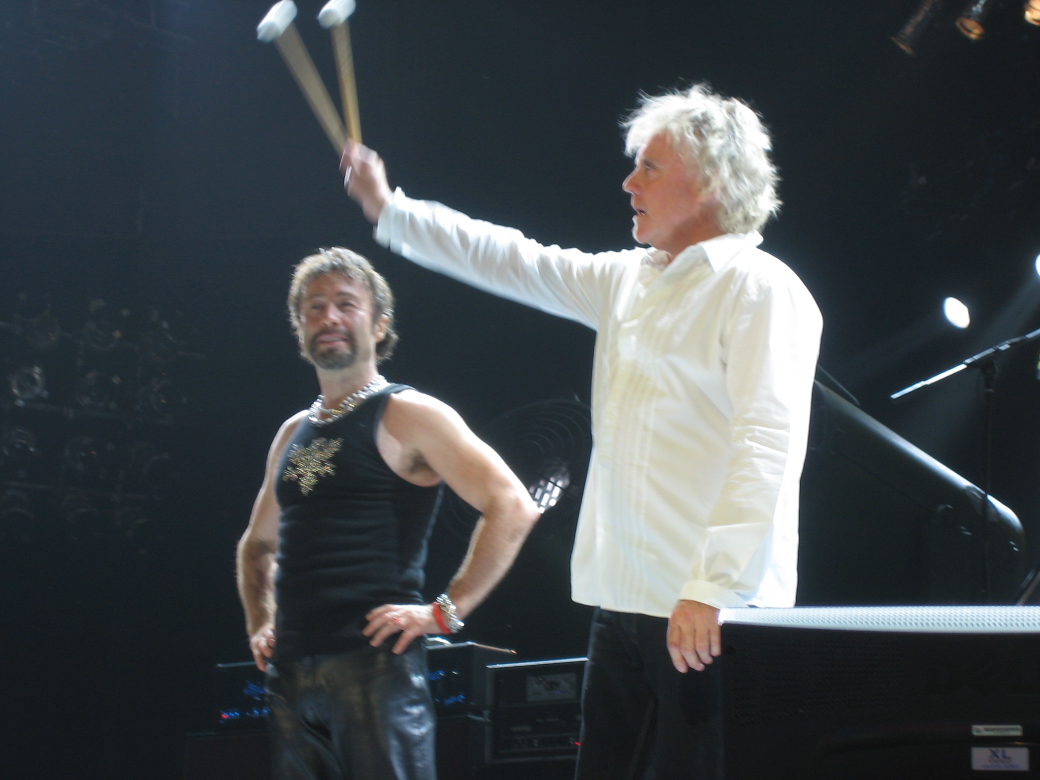 stockholm 30.4 - roger & rogers
