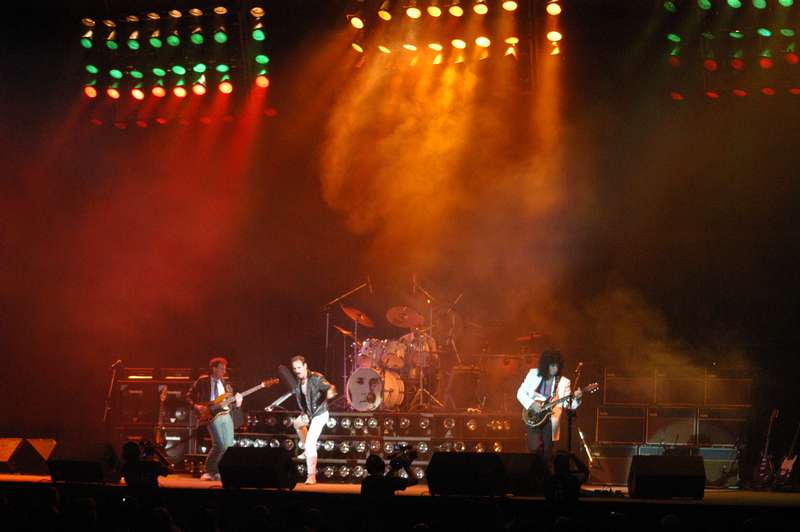 DiosSalveALaReina: tributo a queen en argentina