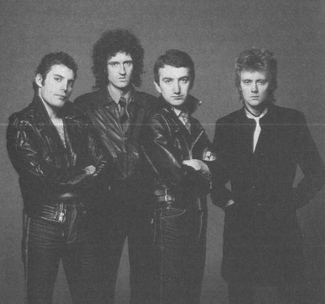 HERMOSOS QUEEN