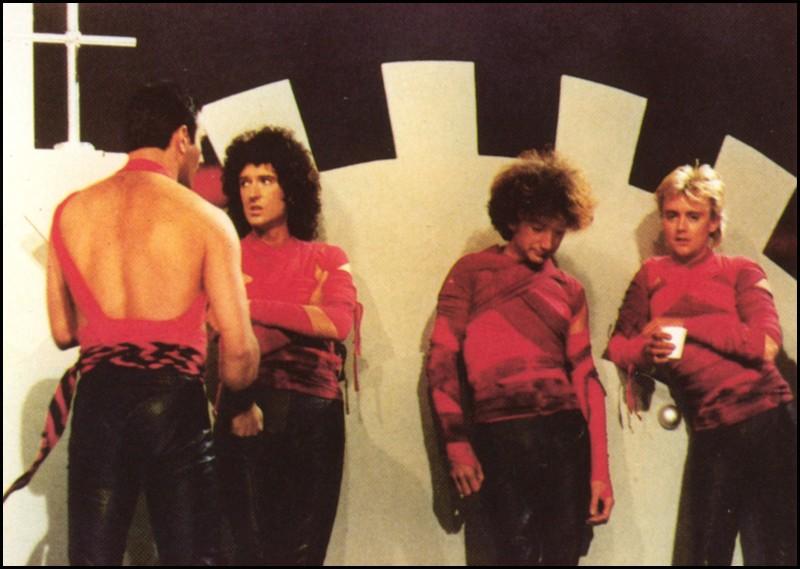 Queen-Radio Ga Ga