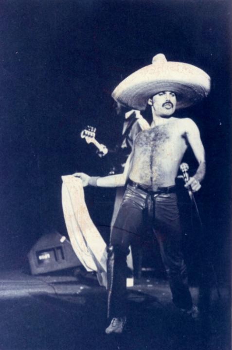 Freddie black in white